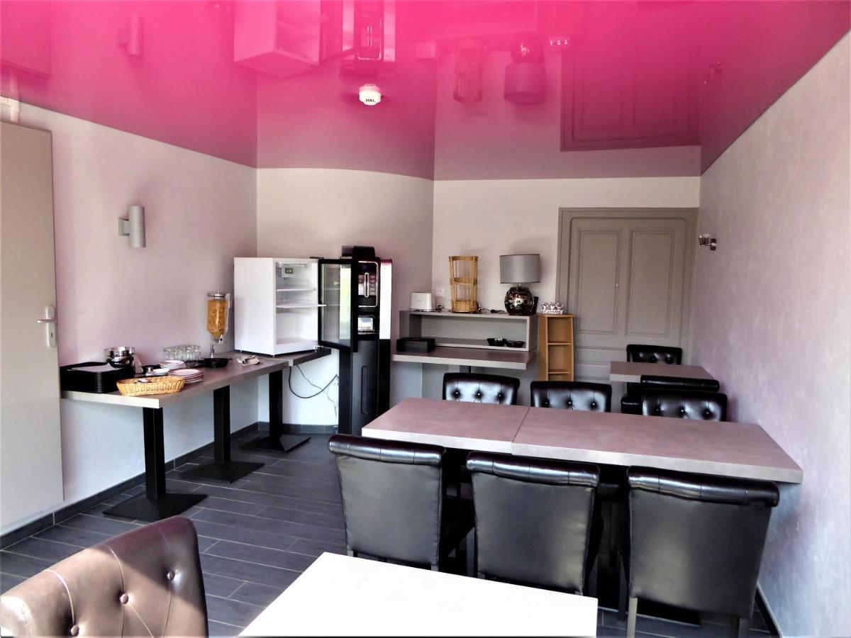 Auberge De La Paillere Lavours Екстериор снимка